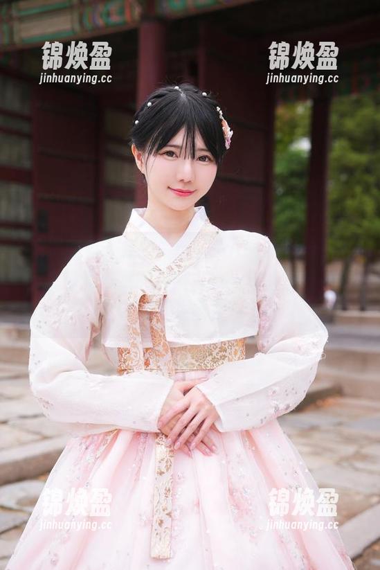 sally dorasnow多啦雪 精选图包,轻轻一翻,sally dorasnow多啦雪带来的爱姬多娜执笔画的日子,别说话,先欣赏一下。